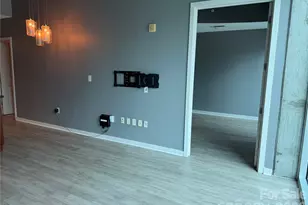 210 N Church St, Charlotte, NC 28202 - Photo 42