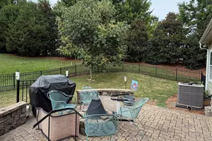 4804 Star Hill Ln, Charlotte, NC 28214 - Photo 4