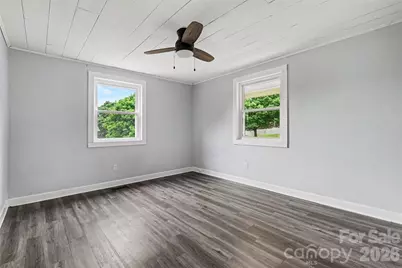 2310 24th Avenue NE, Hickory, NC 28601 - Photo 22