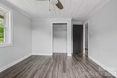 2310 24th Avenue NE, Hickory, NC 28601 - Photo 24