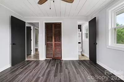 2310 24th Avenue NE, Hickory, NC 28601 - Photo 20