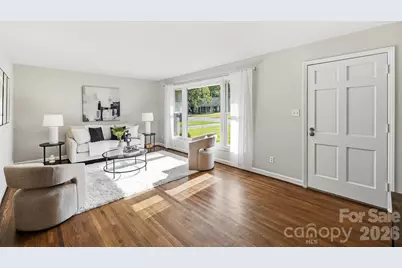 4712 Fairheath Road, Charlotte, NC 28210 - Photo 4