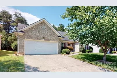 8321 Suttonview Drive, Charlotte, NC 28269 - Photo 2