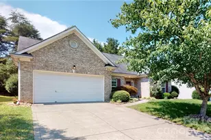 8321 Suttonview Dr, Charlotte, NC 28269 - Photo 2
