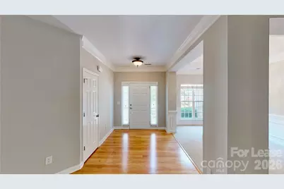 8321 Suttonview Drive, Charlotte, NC 28269 - Photo 4
