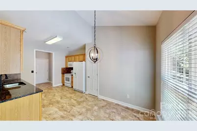 8321 Suttonview Drive, Charlotte, NC 28269 - Photo 14