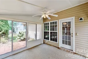 8321 Suttonview Dr, Charlotte, NC 28269 - Photo 34