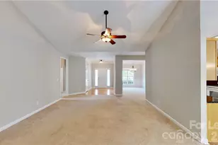 8321 Suttonview Dr, Charlotte, NC 28269 - Photo 22