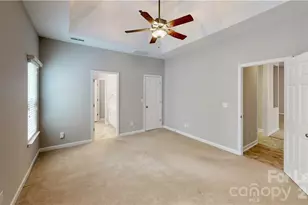 8321 Suttonview Dr, Charlotte, NC 28269 - Photo 24