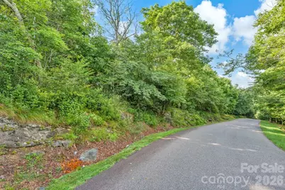 000 Crown Point Road #17, West Jefferson, NC 28694 - Photo 10