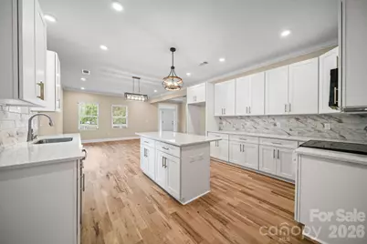 111 Hemphill Avenue, Chester, SC 29706 - Photo 8