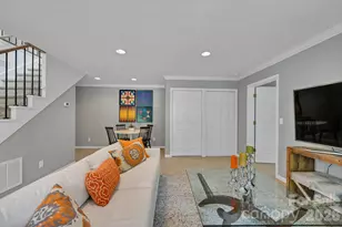 77 Carriage W Dr, Hendersonville, NC 28791 - Photo 34
