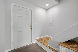 8603 Westhope St, Charlotte, NC 28216 - Photo 4