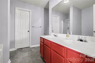 8603 Westhope St, Charlotte, NC 28216 - Photo 24