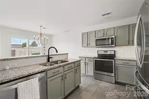 8603 Westhope St, Charlotte, NC 28216 - Photo 12