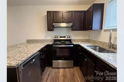 2021 Oakdale Road #M, Charlotte, NC 28216 - Photo 4