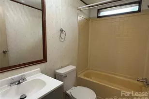 6143 Glenn Teague Rd, Charlotte, NC 28216 - Photo 8