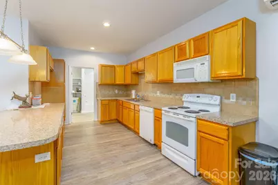 15027 Beatties Ford Road, Huntersville, NC 28078 - Photo 32