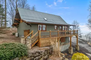 6773 Pinnacle Mountain Rd, Zirconia, NC 28790 - Photo 30