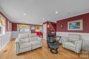 6773 Pinnacle Mountain Rd, Zirconia, NC 28790 - Photo 8