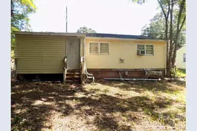 1013 W Sixth Avenue, Gastonia, NC 28052 - Photo 2