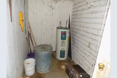 1013 W Sixth Avenue, Gastonia, NC 28052 - Photo 8