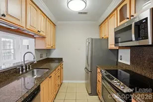 5007 Sharon Rd, Charlotte, NC 28210 - Photo 18