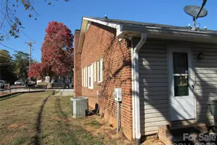 104 Neely Ct, Rock Hill, SC 29732 - Photo 6