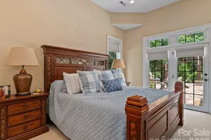 413 Barrington Dr, Asheville, NC 28803 - Photo 40