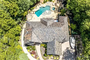 413 Barrington Dr, Asheville, NC 28803 - Photo 46