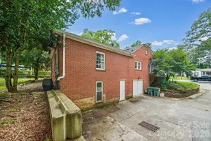 1214 S York St, Gastonia, NC 28052 - Photo 32