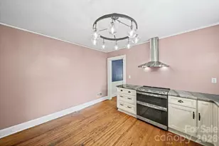1214 S York St, Gastonia, NC 28052 - Photo 10
