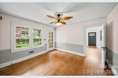 1214 S York Street, Gastonia, NC 28052 - Photo 6