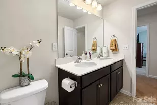 7129 Branch Fork Rd, Charlotte, NC 28215 - Photo 32