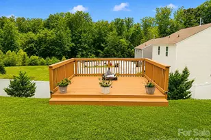 7129 Branch Fork Rd, Charlotte, NC 28215 - Photo 48