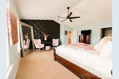 7129 Branch Fork Road, Charlotte, NC 28215 - Photo 38