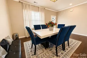 7129 Branch Fork Rd, Charlotte, NC 28215 - Photo 6
