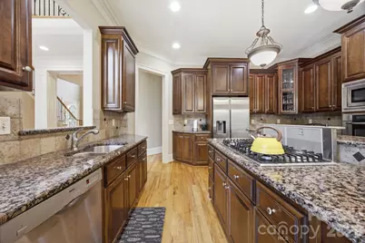 579 Morning Glory Court, Lake Wylie, SC 29710 - Photo 18