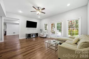 579 Morning Glory Ct, Lake Wylie, SC 29710 - Photo 30