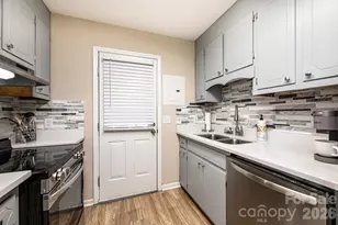 525 12th Street SW, Hickory, NC 28602 - Photo 12
