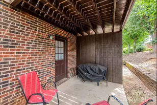 525 12th Street SW, Hickory, NC 28602 - Photo 18