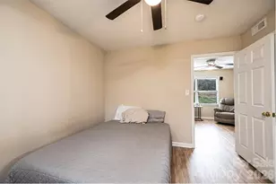 525 12th Street SW, Hickory, NC 28602 - Photo 16