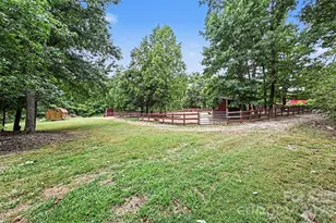 3999 Fincher Rd, Matthews, NC 28104 - Photo 36