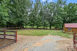 3999 Fincher Rd, Matthews, NC 28104 - Photo 34