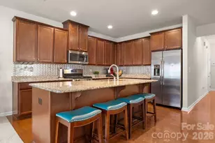 315 Scenic View Ln, Matthews, NC 28104 - Photo 6