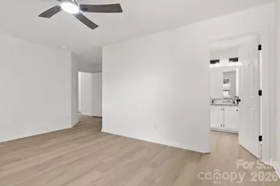 9713 Pernell Lane, Charlotte, NC 28213 - Photo 34
