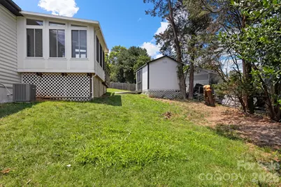 9713 Pernell Lane, Charlotte, NC 28213 - Photo 38