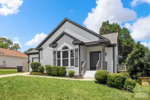 9713 Pernell Ln, Charlotte, NC 28213 - Photo 2