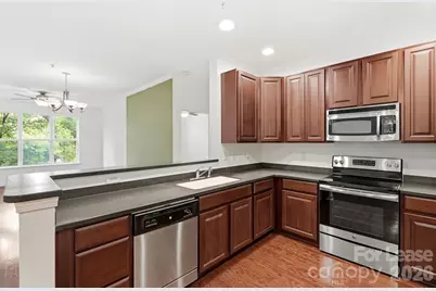 1000 E Woodlawn Road #216, Charlotte, NC 28209 - Photo 18
