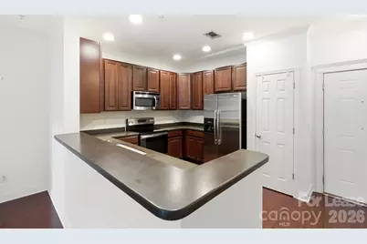 1000 E Woodlawn Road #216, Charlotte, NC 28209 - Photo 16
